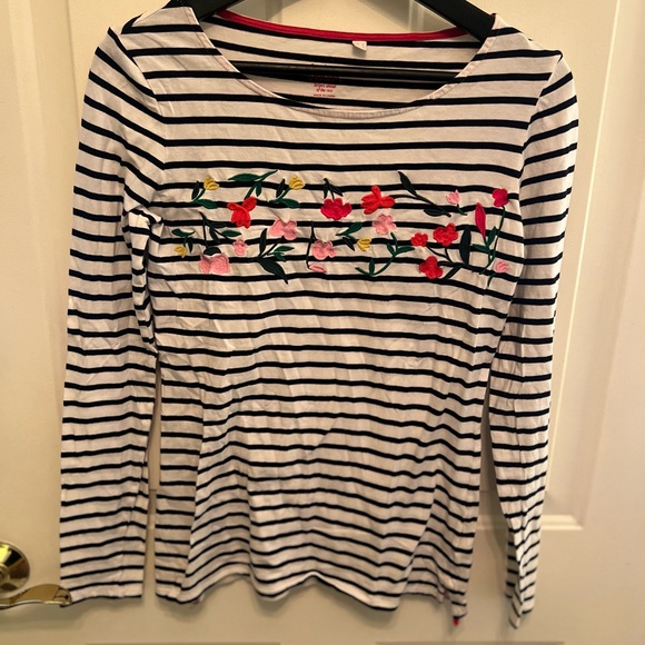 Boden Tops - Boden woman top long sleeves stripes embroidered flowers size 2